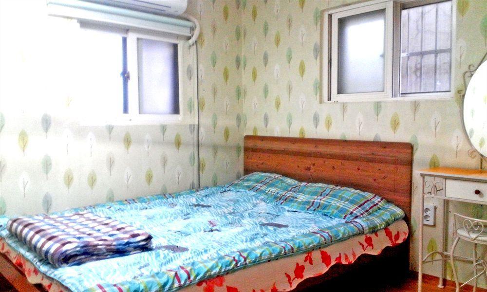 Alpha Guesthouse โซล ภายนอก รูปภาพ