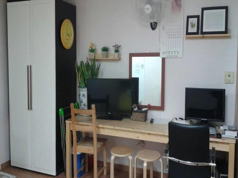 Alpha Guesthouse โซล ภายนอก รูปภาพ